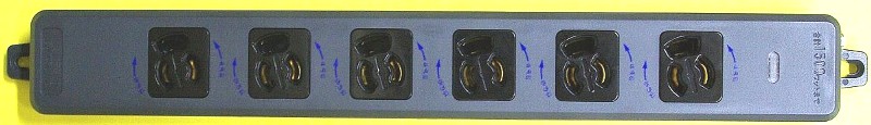 黒い電源タップ抜け止め6口