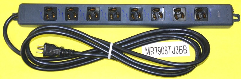 8口抜け止め黒タップの3Mコード付